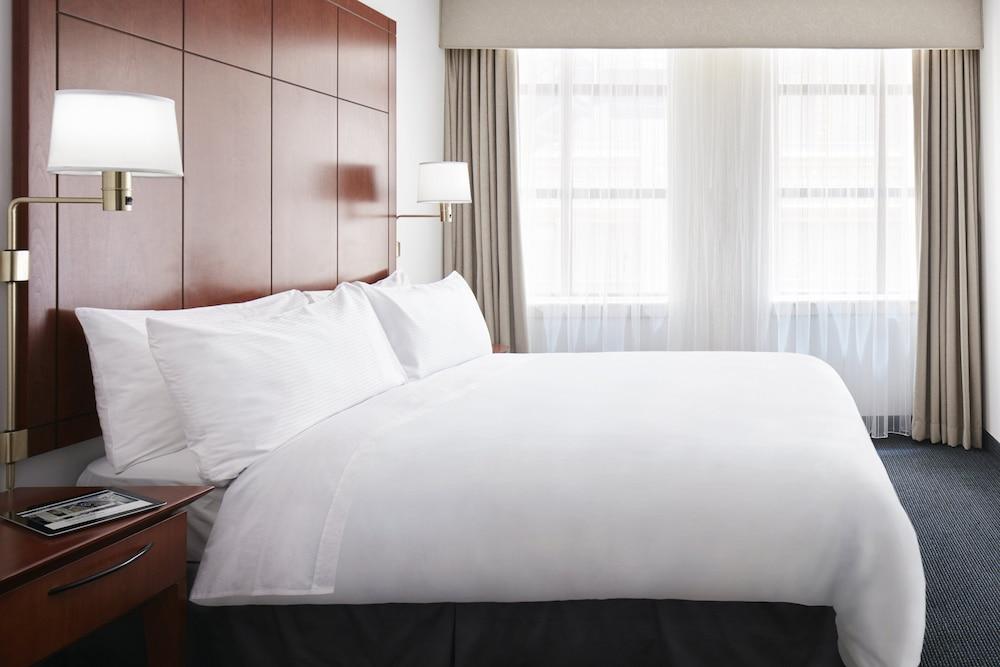Central Loop Hotel photo 16