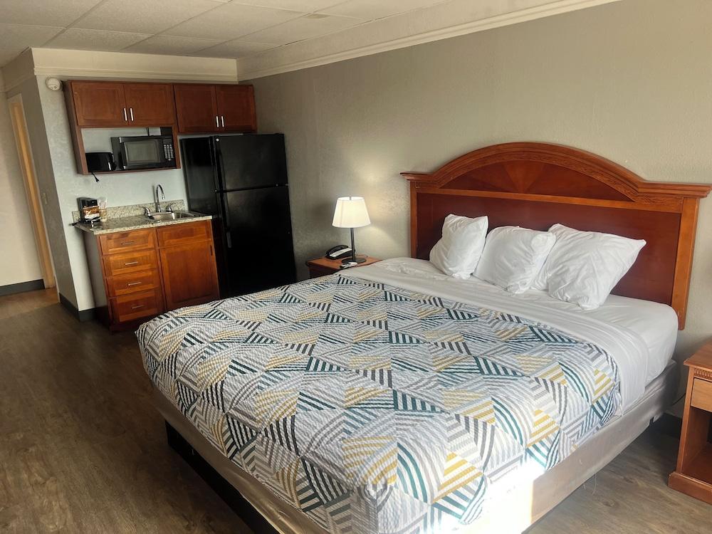 Home Place Suites photo 18