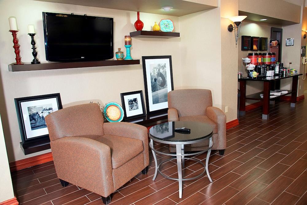 Spark by Hilton Amarillo Medical Center photo 4