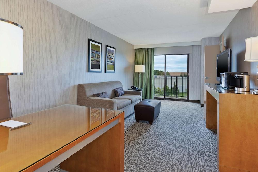 Hotel Auburn Hills photo 16