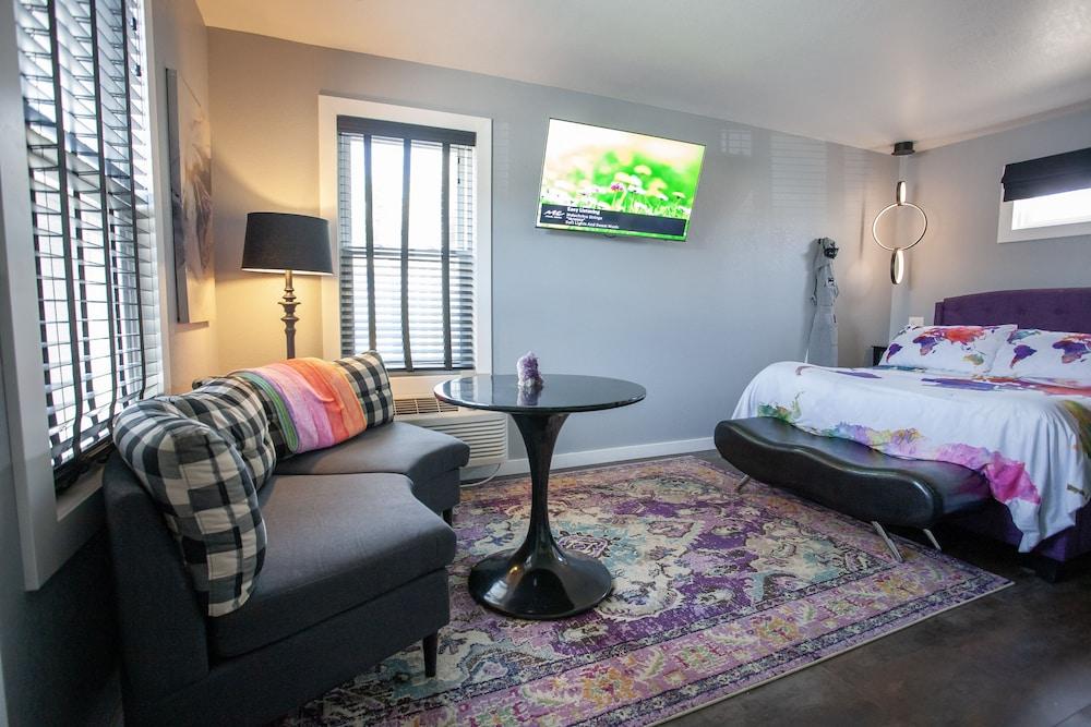 EO Bungalows – Adults Only photo 9