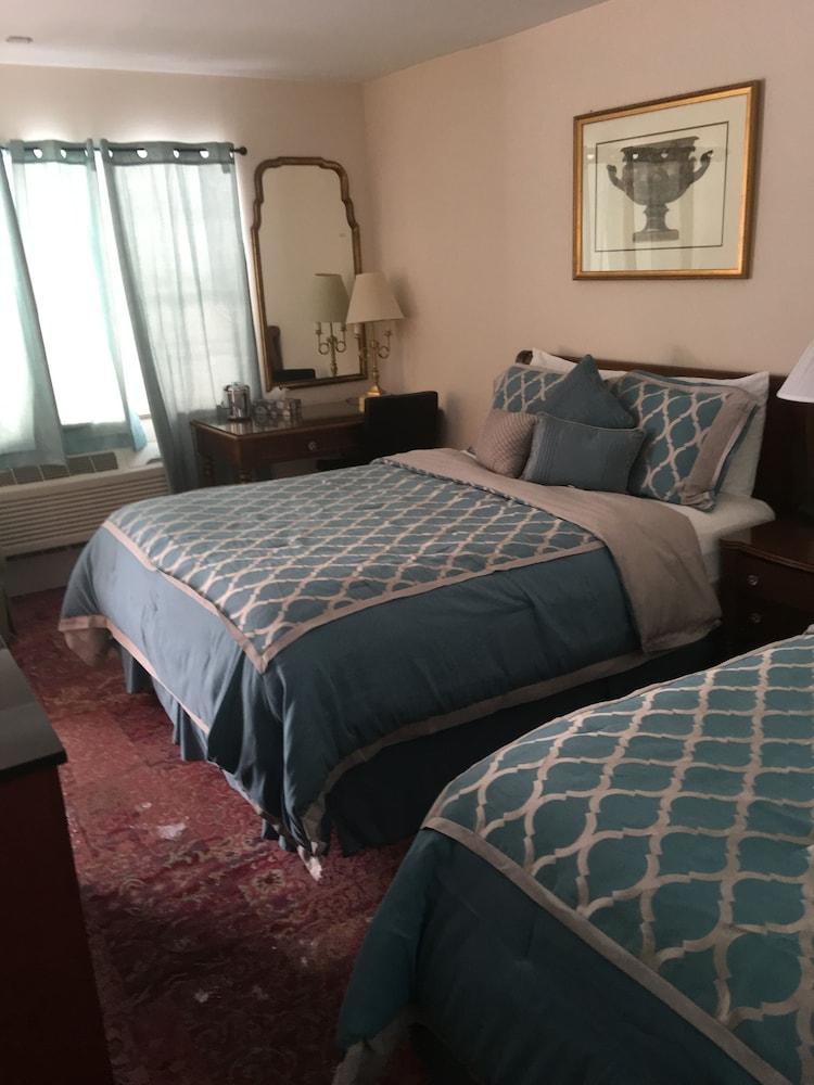 Anchor Motel photo 5