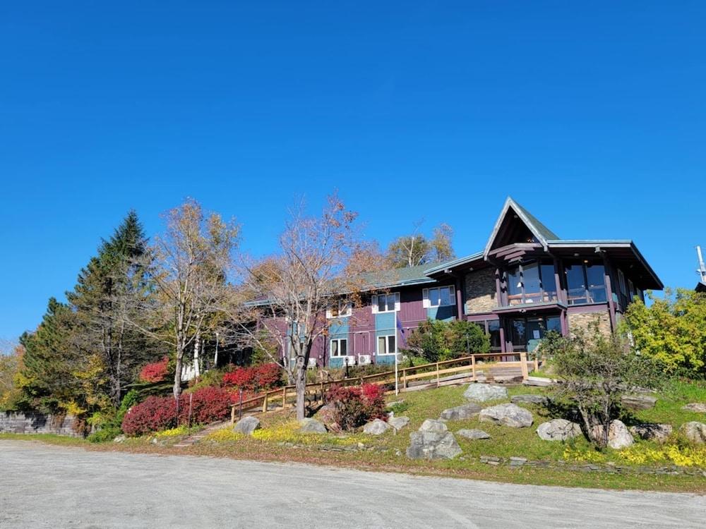 Pinnacle Lodge photo 17
