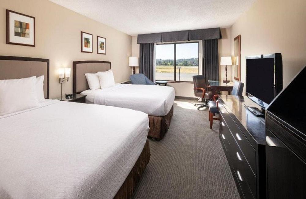 FairBridge Hotel by Concord Plaza photo 20