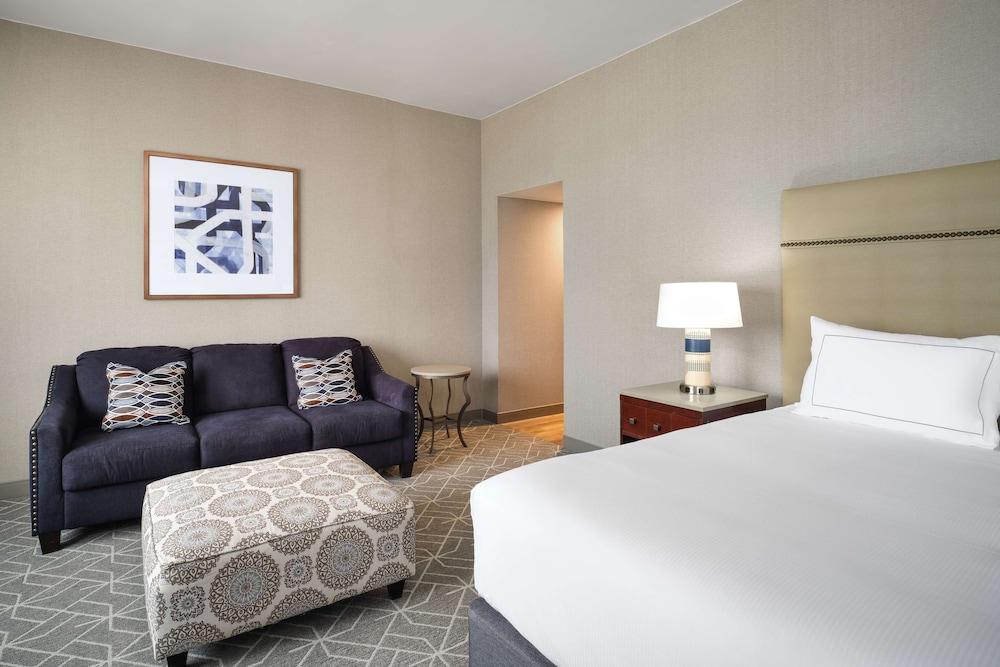 Hilton Richardson Dallas photo 10