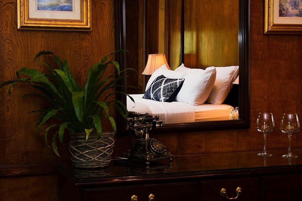 The Brewster Inn photo 21