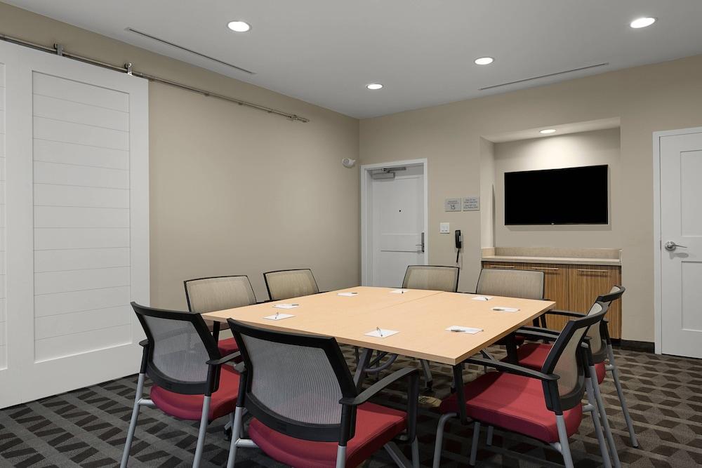 TownePlace Suites by Marriott Boone photo 24