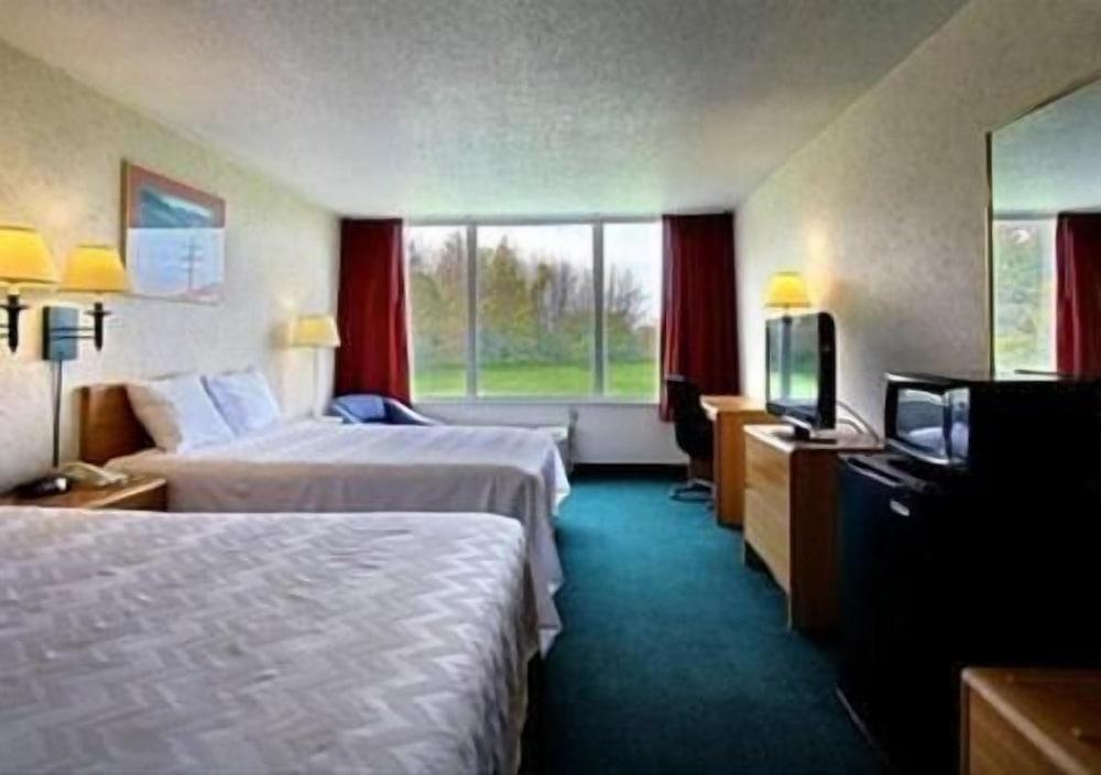 Airport Inn Flint photo 9
