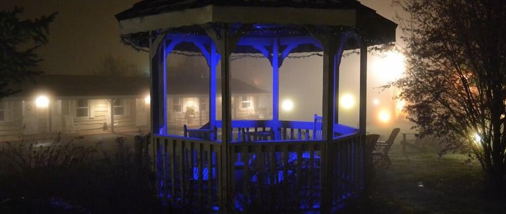 Alpine Village Inn photo 7