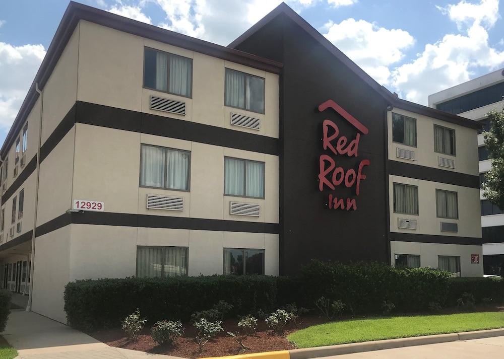 Red Roof Inn Houston - Brookhollow photo 16