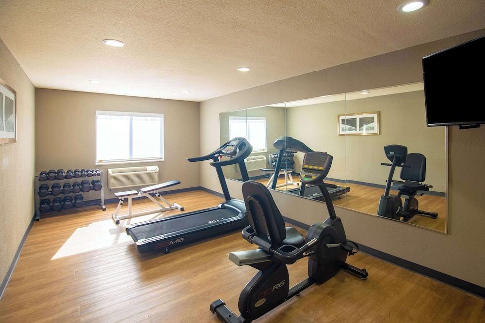 Quality Inn & Suites Hammond Near I-8090 photo 38
