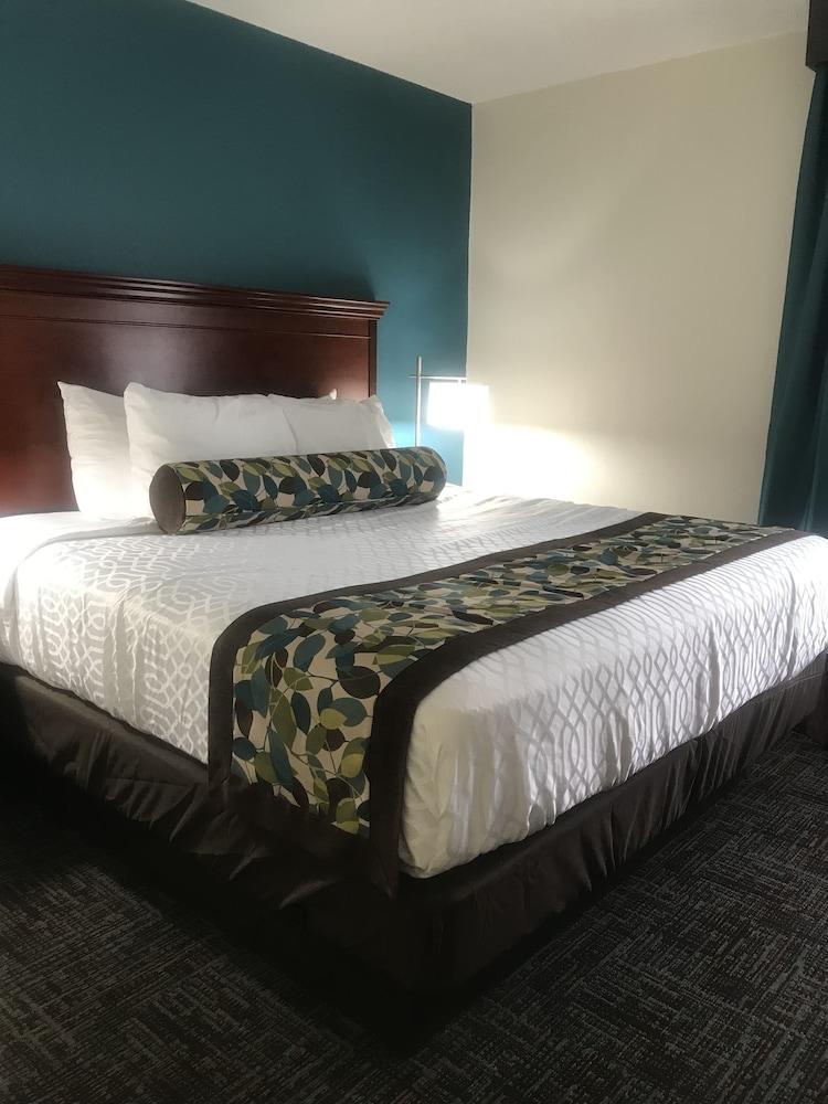 Comfort Inn & Suites O'Fallon - St. Louis Area photo 2