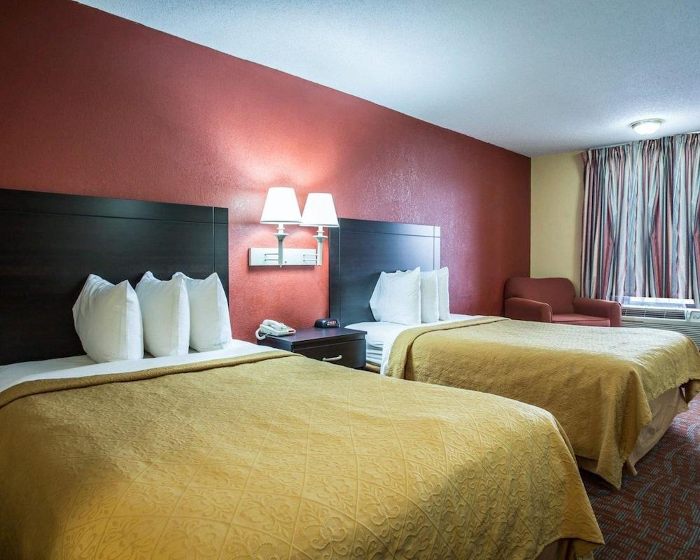 Quality Inn & Suites Monroe photo 10