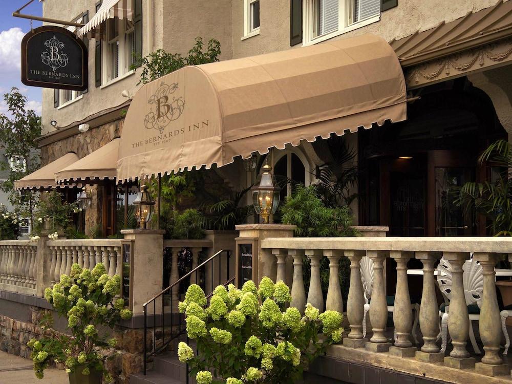 Bernards Inn photo 36