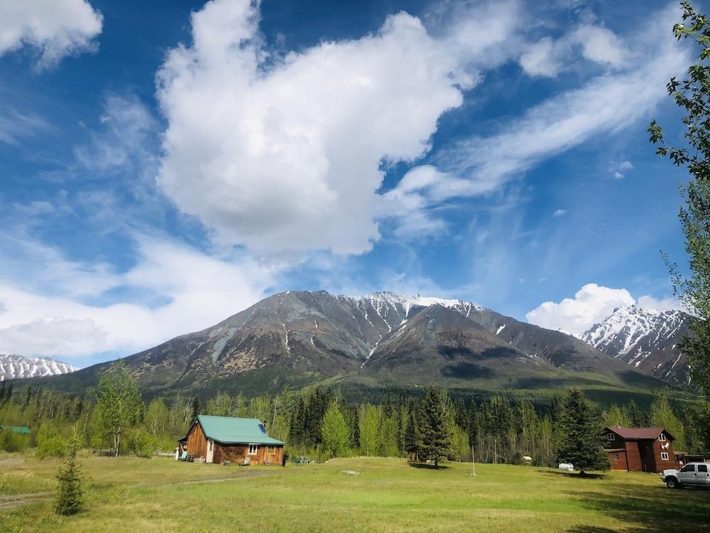 Wrangell Mountain Lodge photo 97