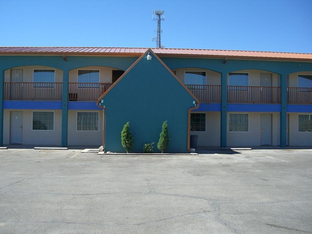La Hacienda photo 27