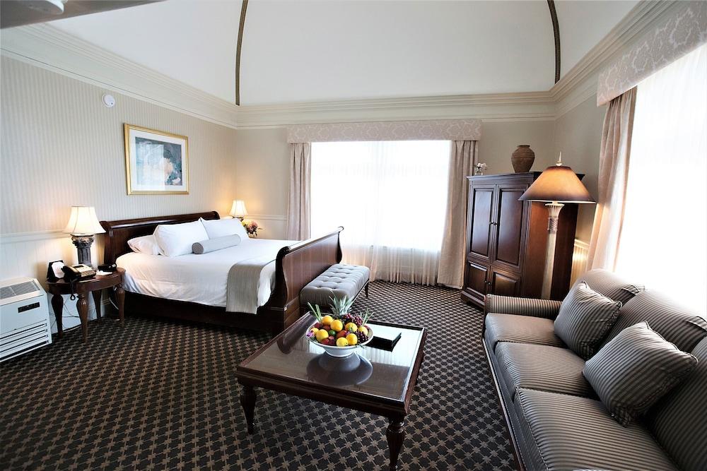 OceanCliff Hotel photo 7