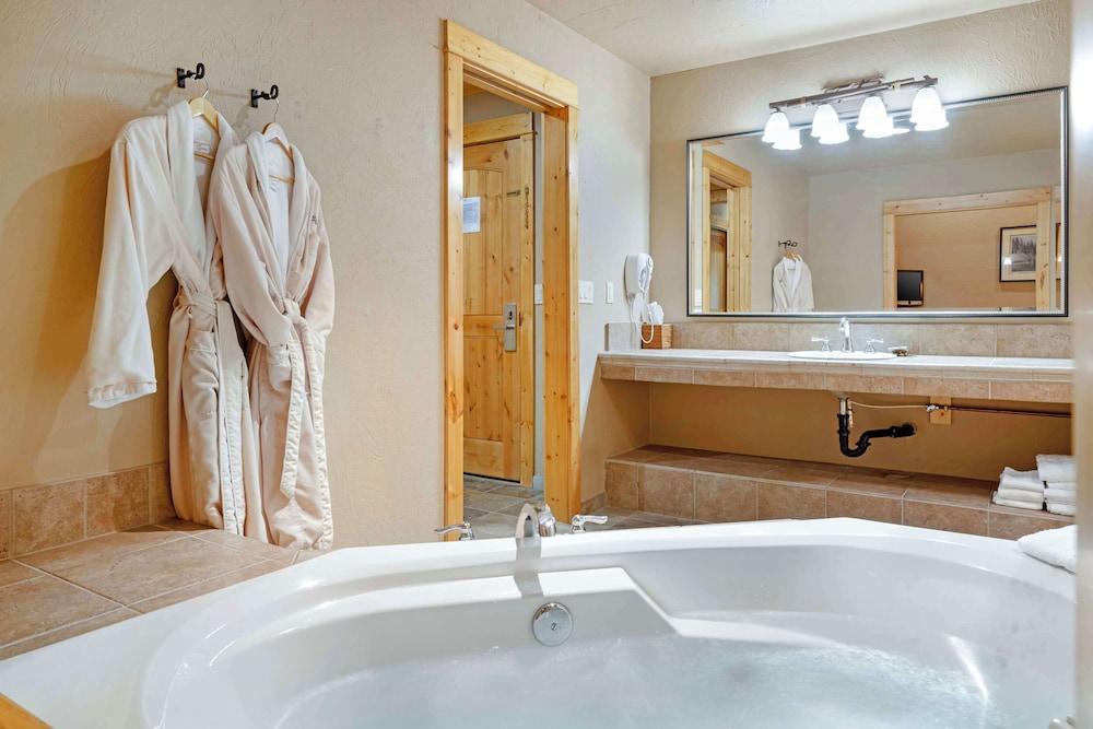 Best Western Ponderosa Lodge photo 37