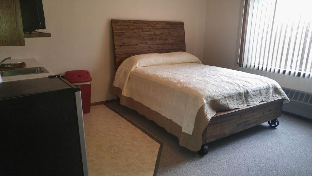 Lewellen Lodge photo 5
