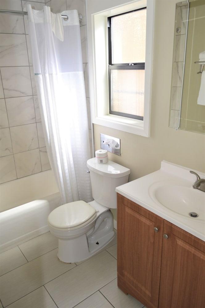 Studio 9 Fort Bragg, LLC. photo 61
