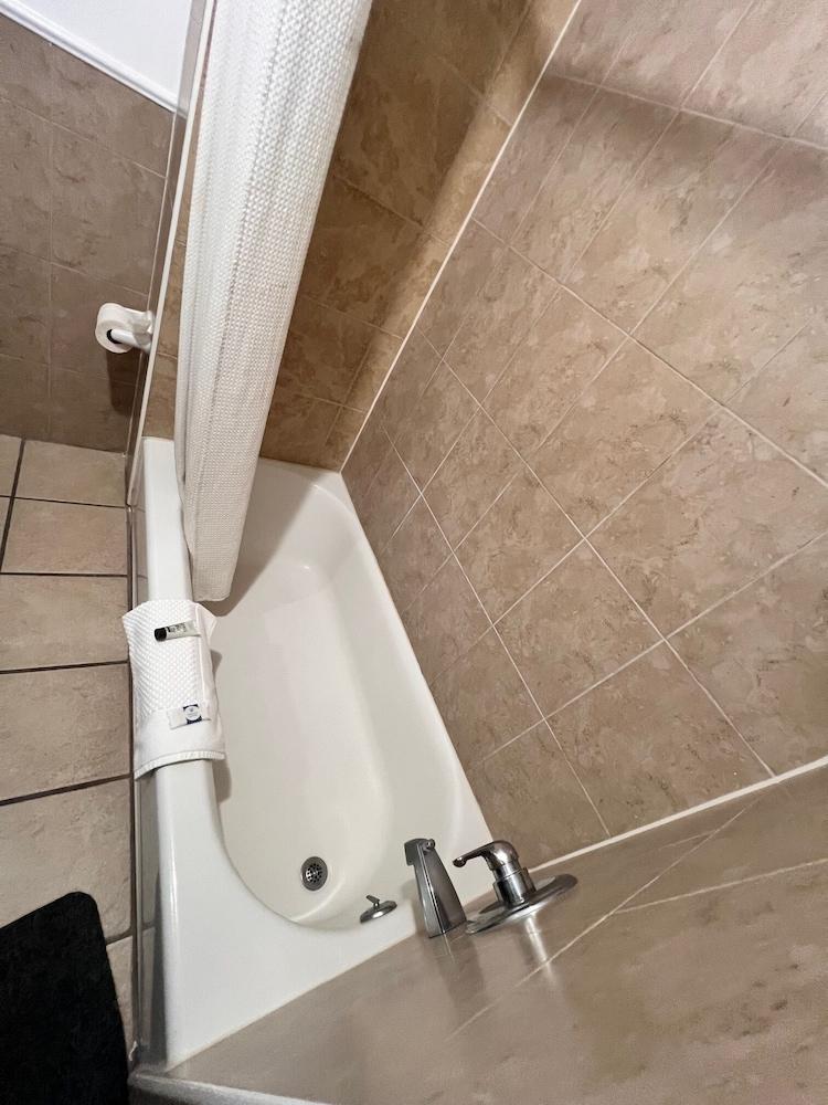 BUDGET INN photo 32