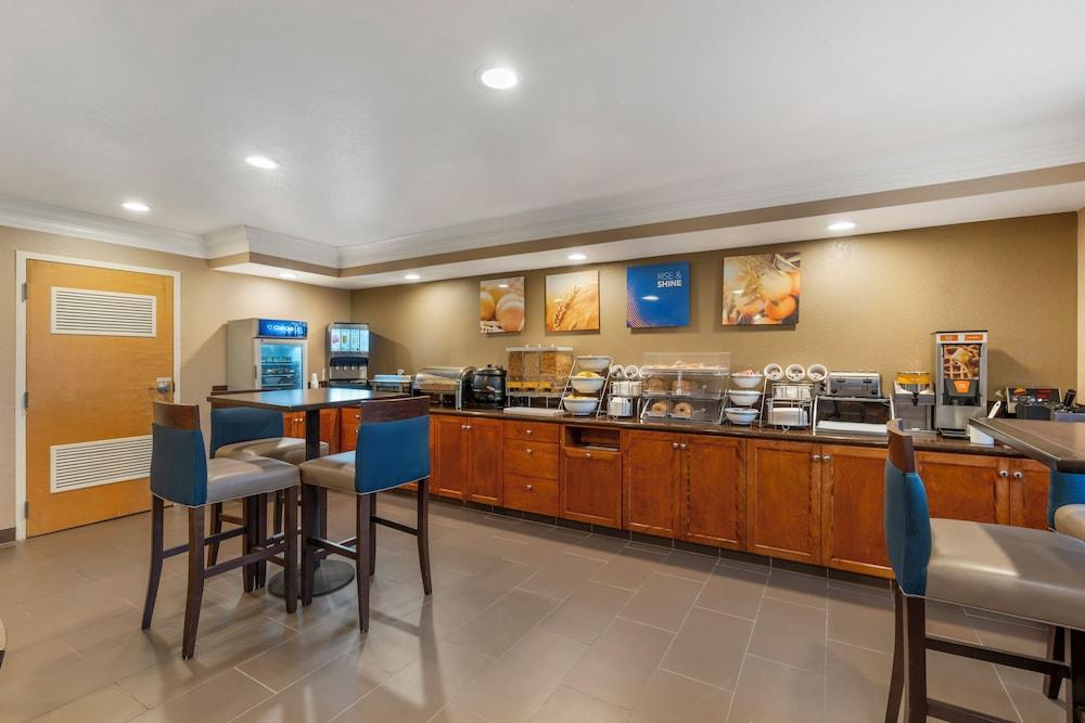 Comfort Inn Arcata - Humboldt Area photo 34