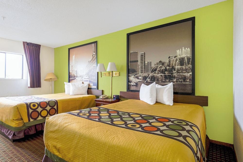 Super Sleep Inn photo 28