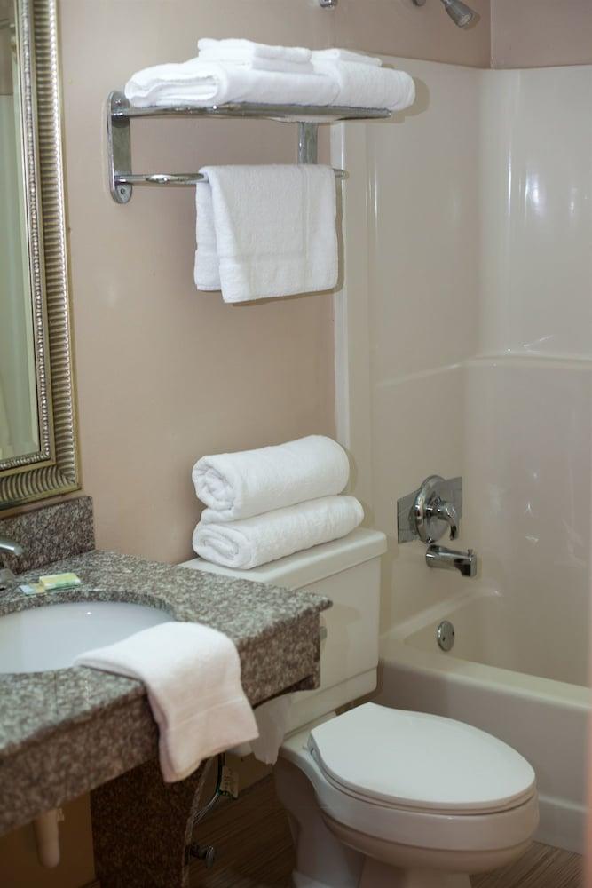 Timberlake Motel photo 10