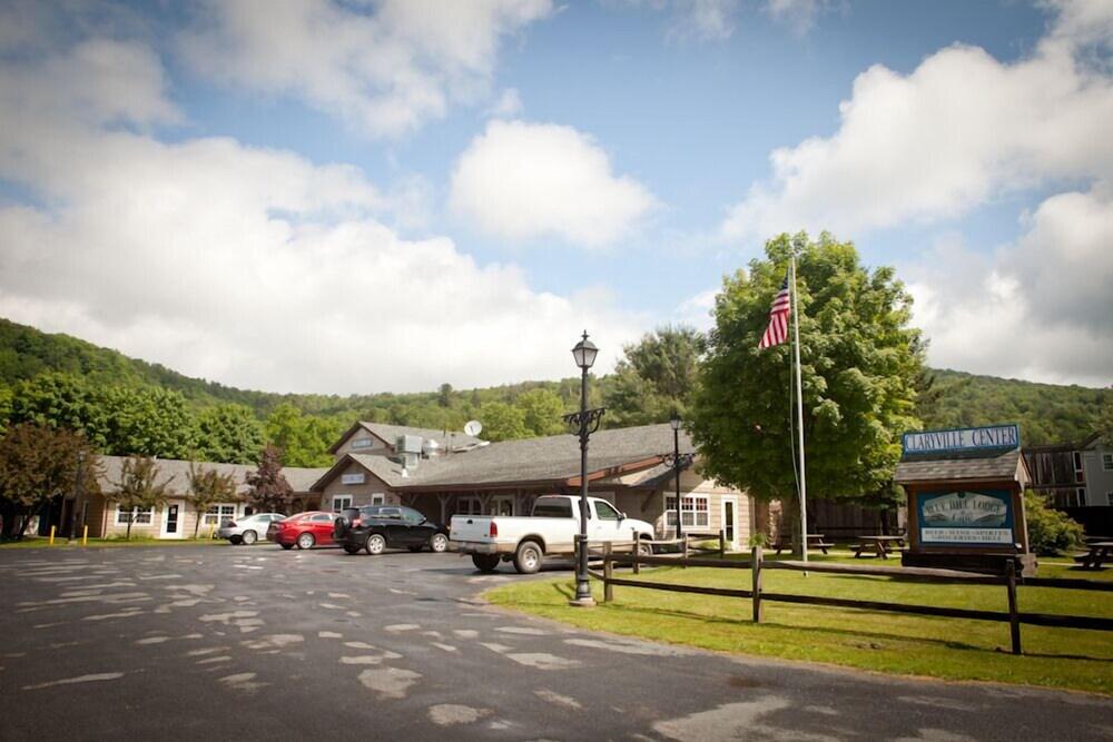 Blue Hill Lodge photo 28