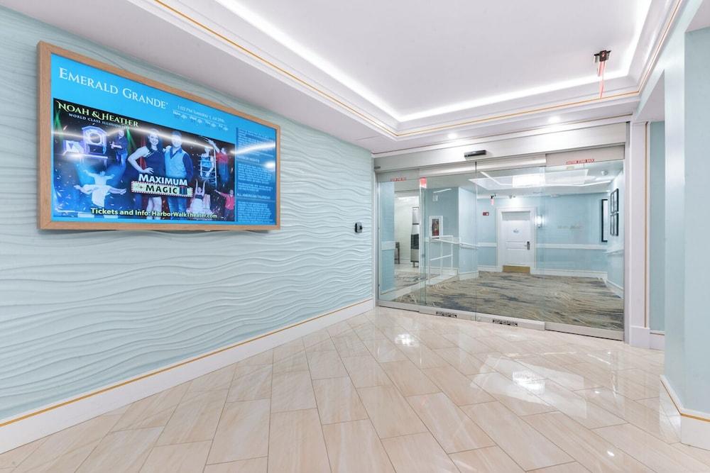 Harbor Suites at Harborwalk Village photo 19
