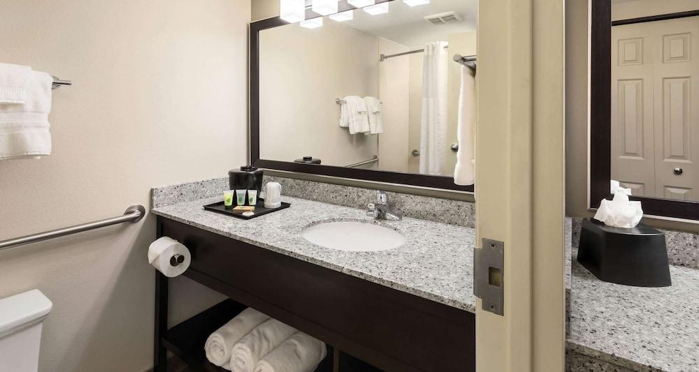 Best Western Ramkota Hotel photo 22
