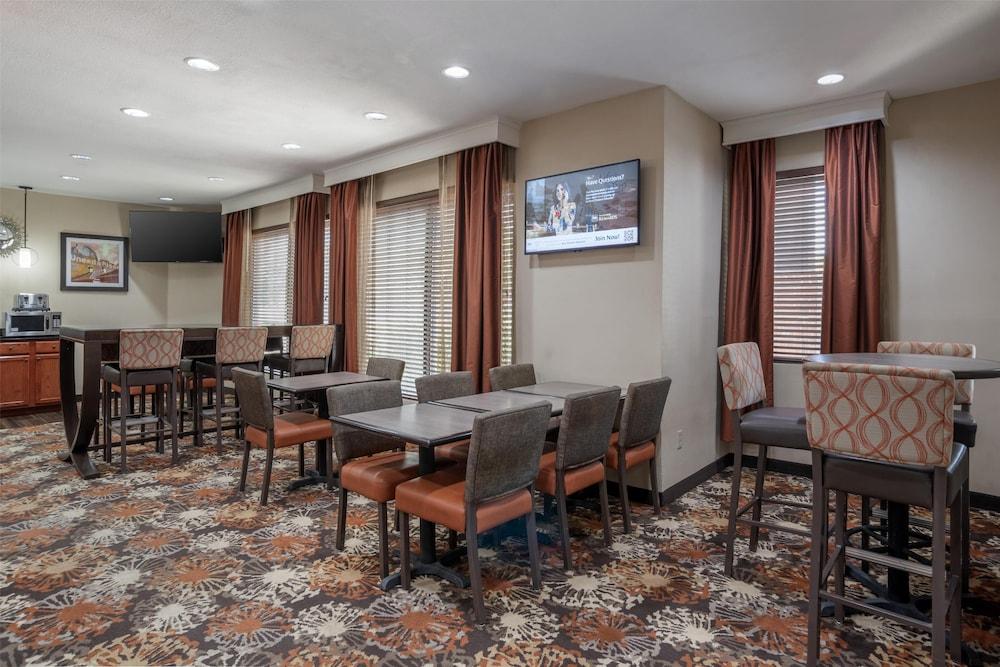 Best Western Plaquemine Inn photo 26
