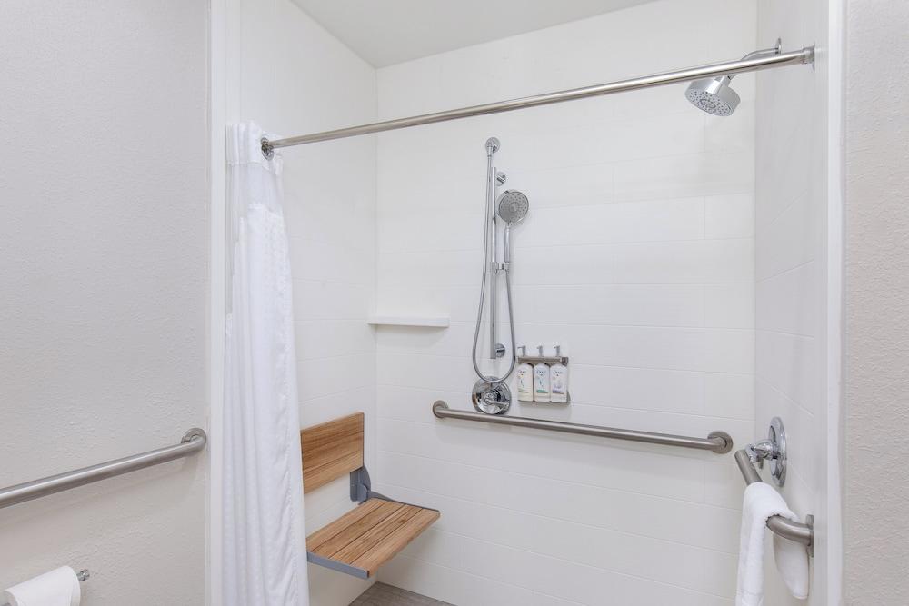 Holiday Inn Express Hurricane by IHG photo 20