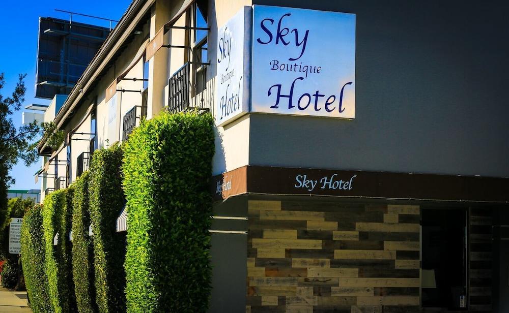 L.A. Sky Boutique Hotel photo 3