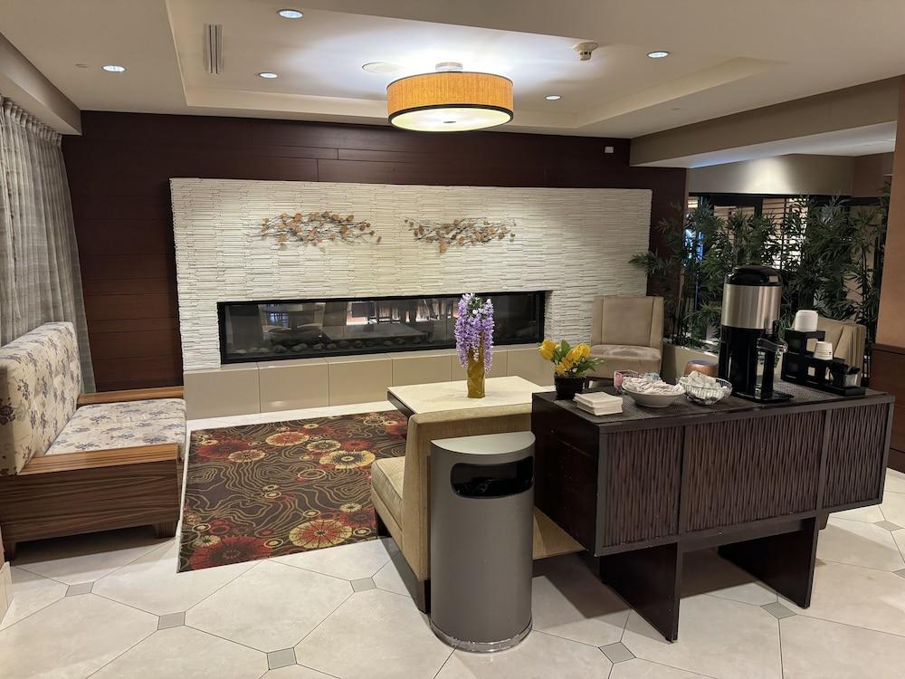 Brandywine Plaza Hotel photo 23