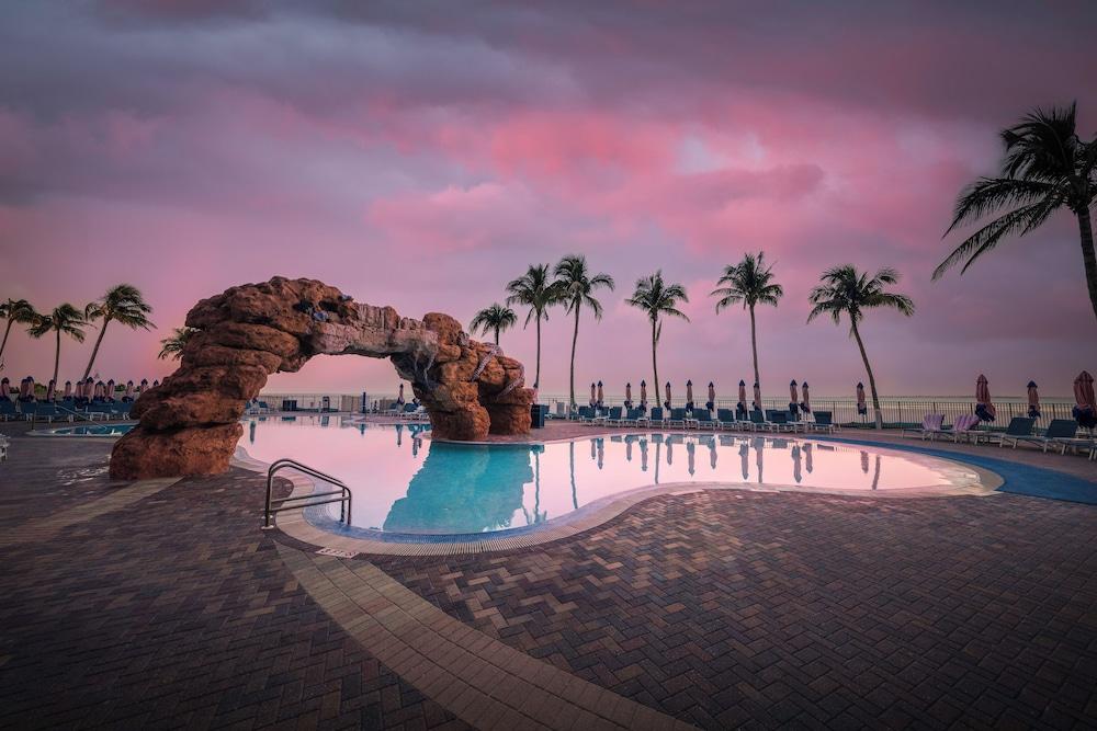 Pink Shell Beach Resort and Marina photo 5