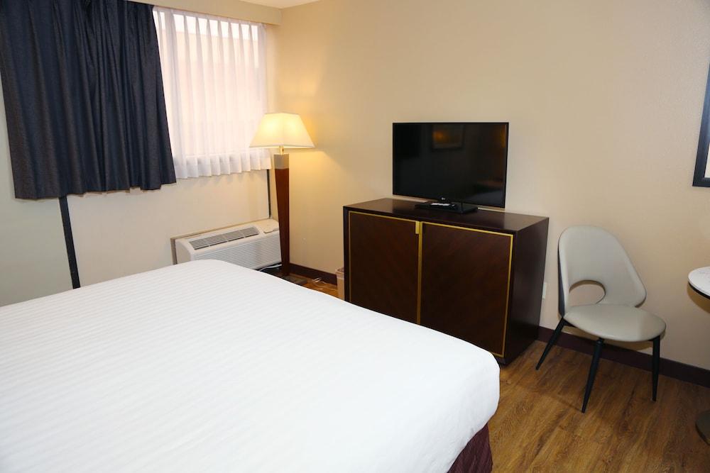 Alhambra Hotel photo 12