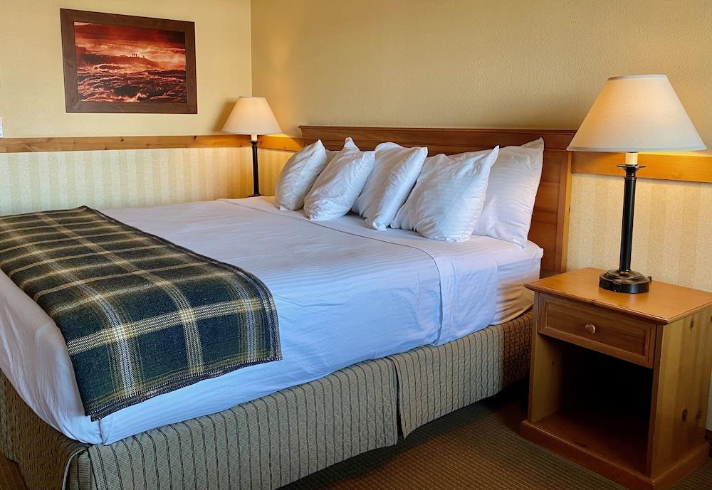 Cousins Country Inn photo 3