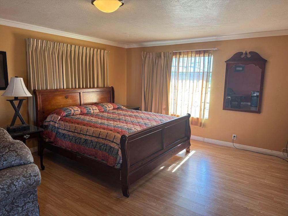 Vista Motel - Riverside photo 5