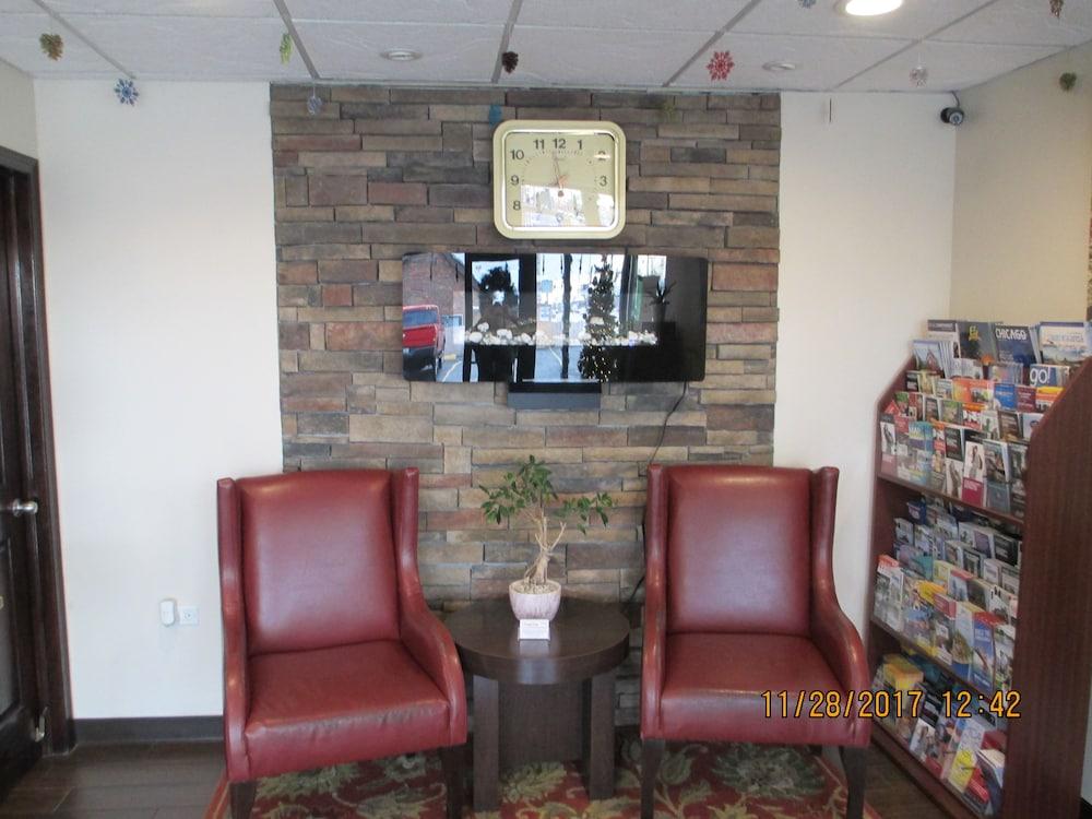 Regal Inn - Chicago O'Hare Airport photo 13