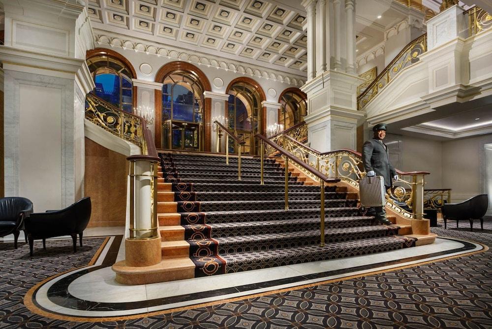 The Towers at Lotte New York Palace photo 8