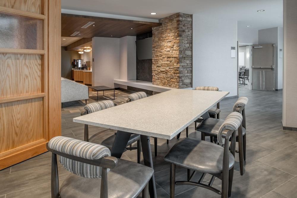 Fairfield Inn by Marriott Issaquah photo 14