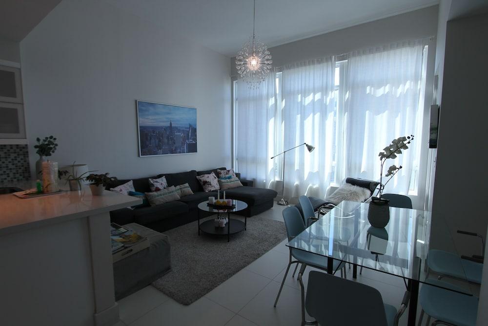 Soleil Apartments at Castle Beach Club photo 93