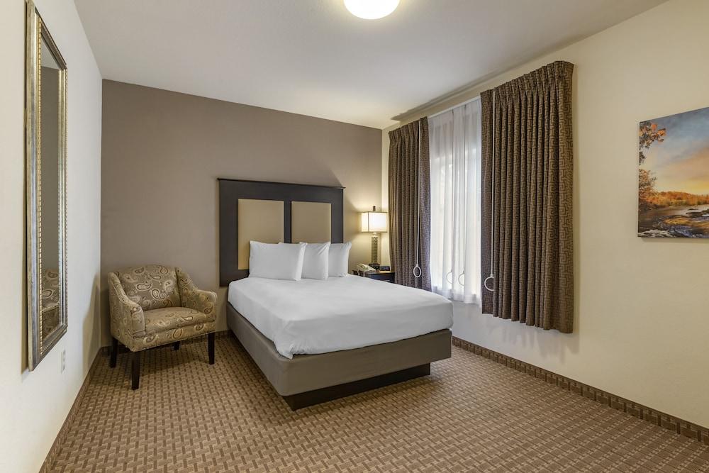Stay-Over Suites photo 10