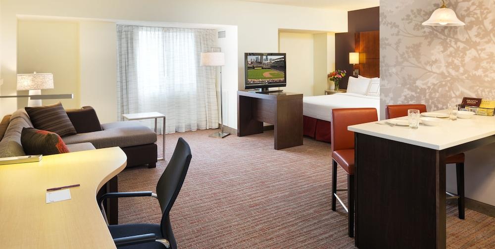 Residence Inn By Marriott Minneapolis Downtown photo 8