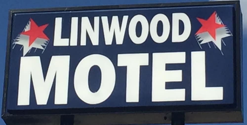 Linwood Motel photo 10