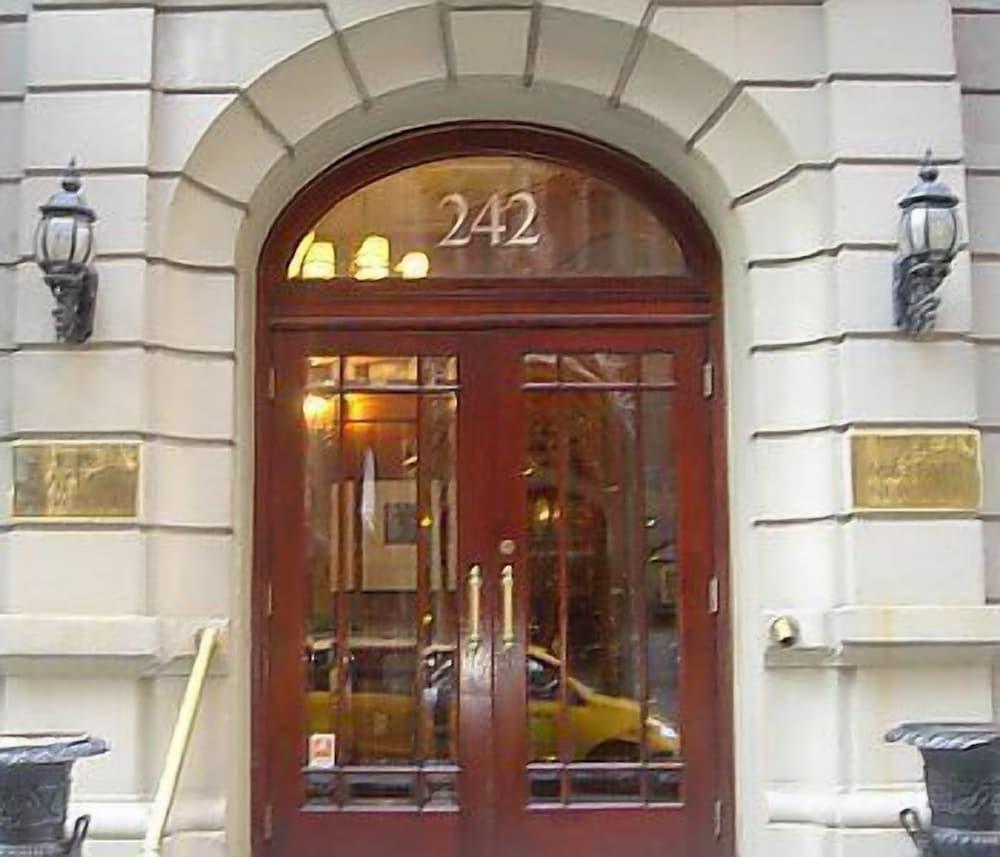 Mayfair New York photo 80