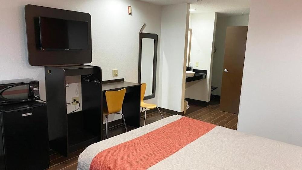 Relax Inn — hotel in Franklin