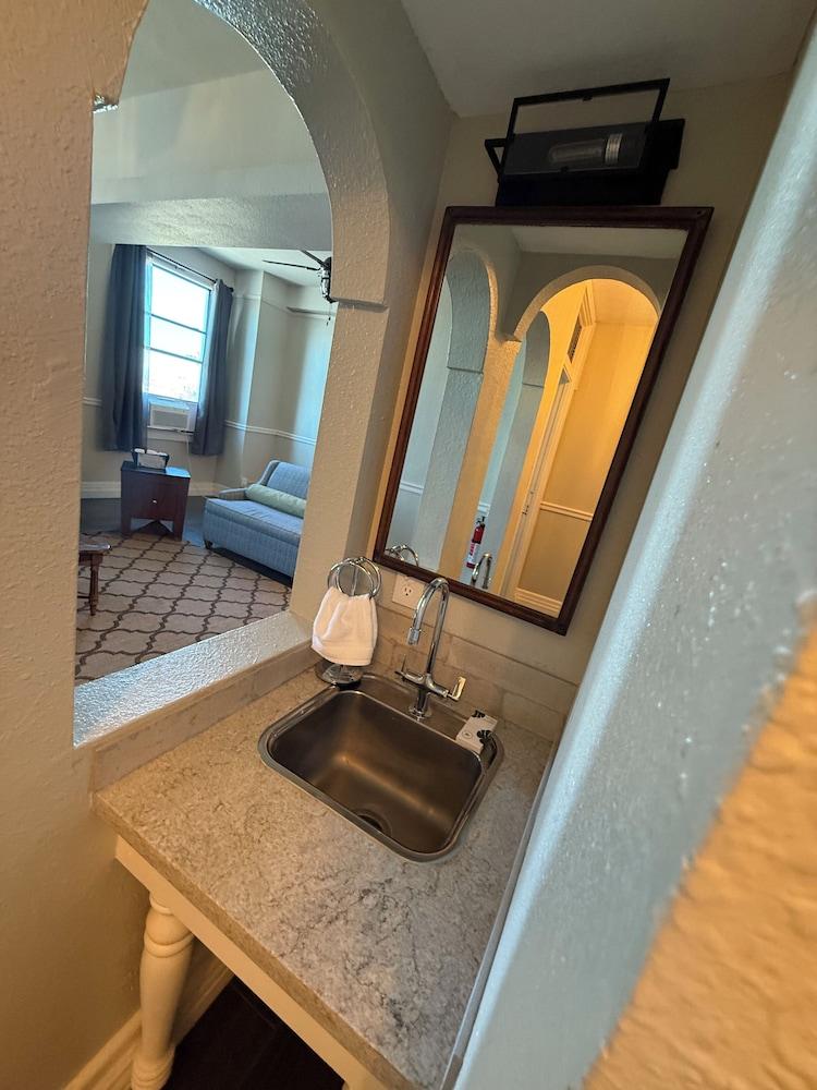 The Gadsden Hotel photo 65