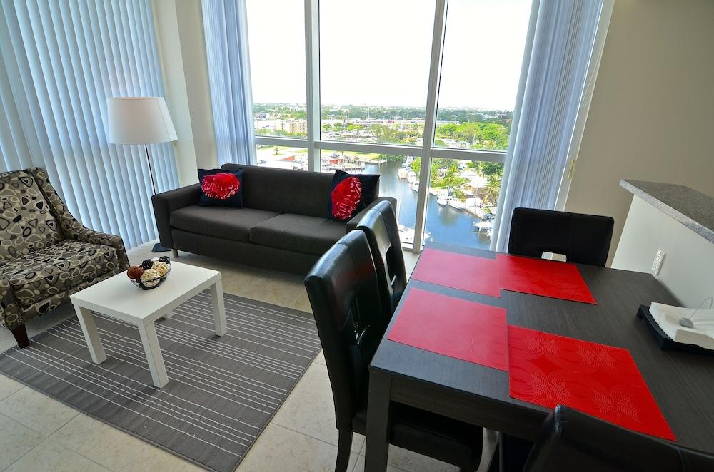 Riviera Luxury Living at River Oaks Marina and Tower photo 58